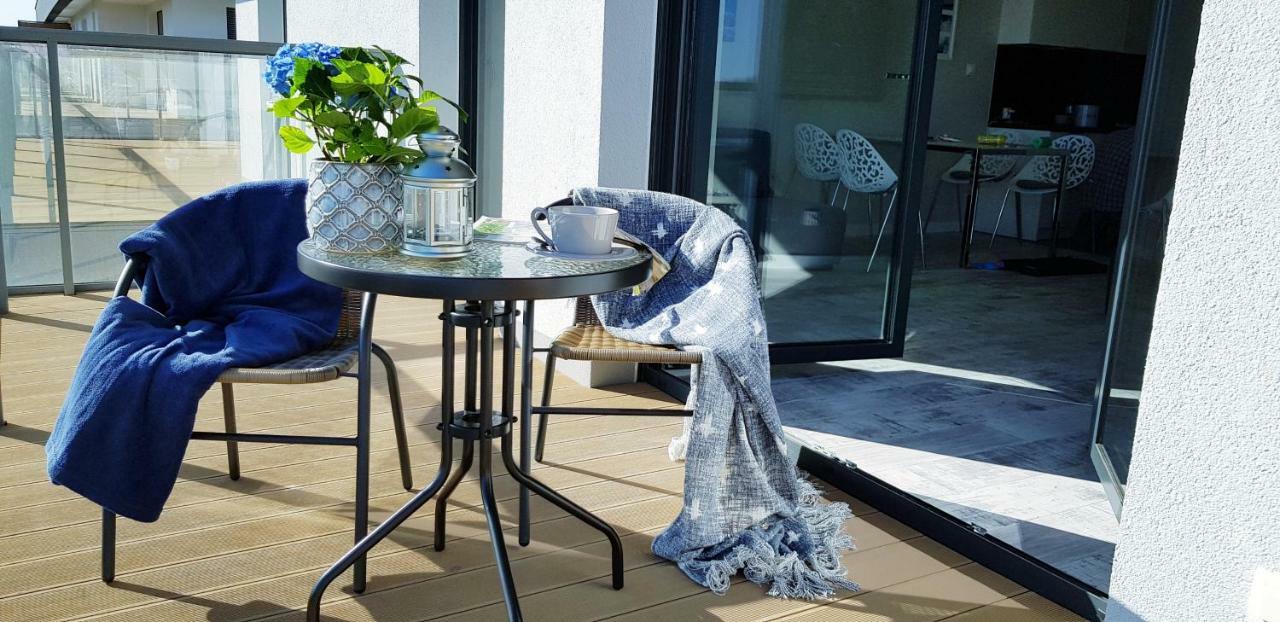 Apartament Morski Widok Gardenia Dziwnów Exteriör bild