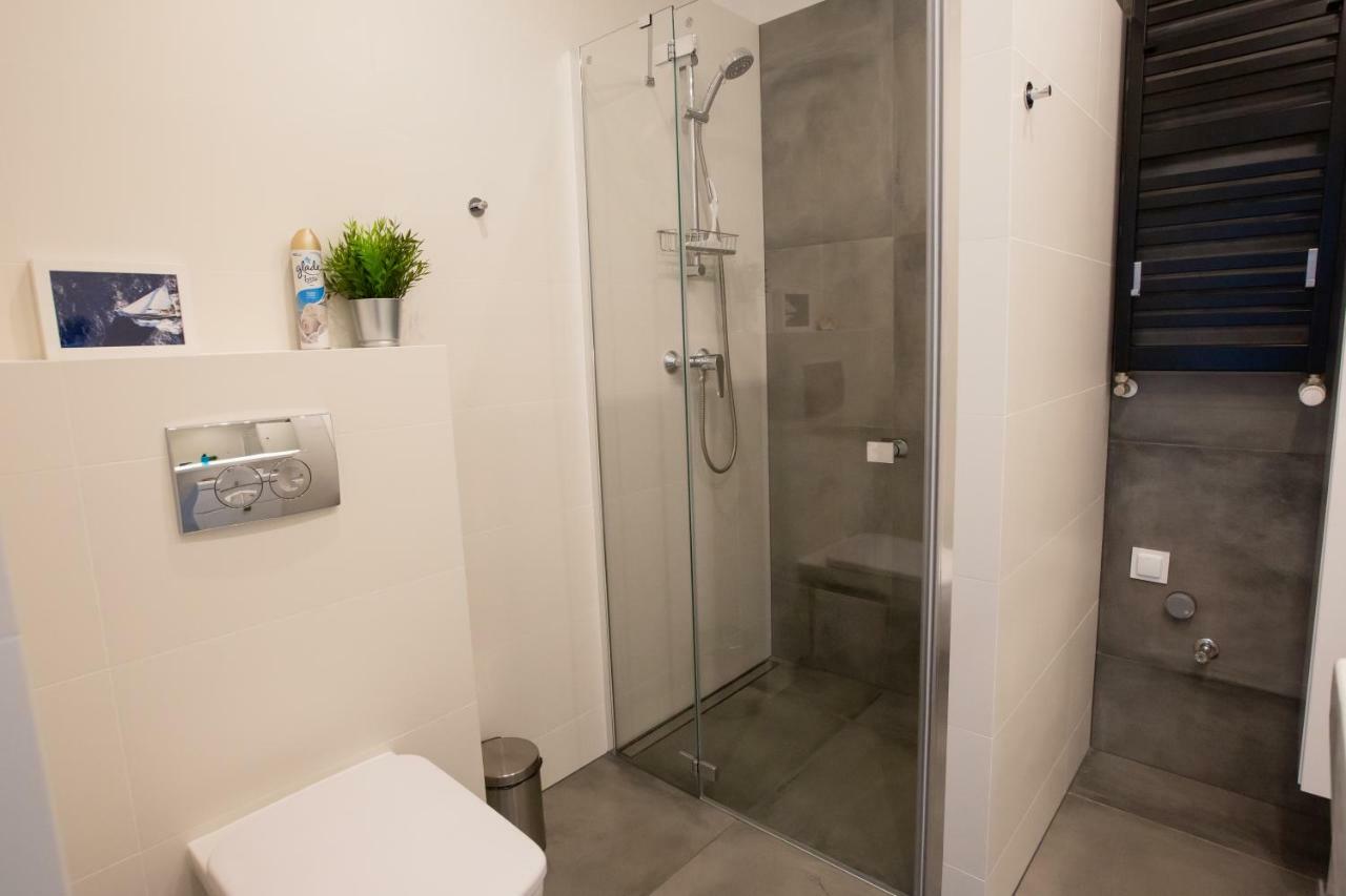 Apartament Morski Widok Gardenia Dziwnów Exteriör bild