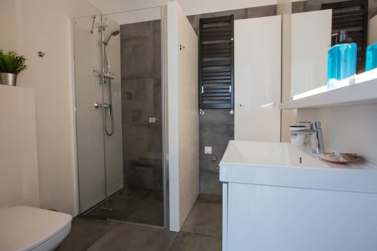 Apartament Morski Widok Gardenia Dziwnów Exteriör bild